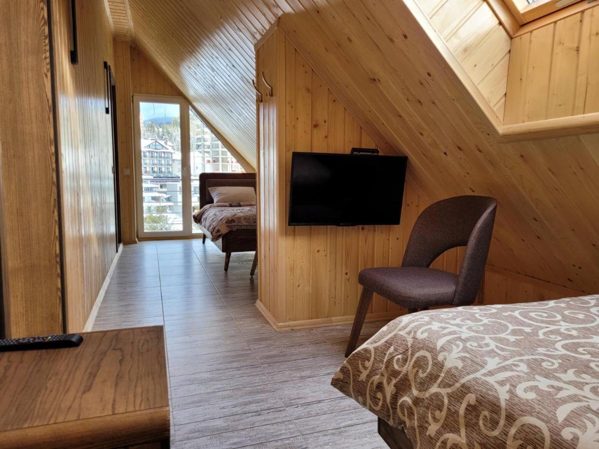 ніка Aparthotel